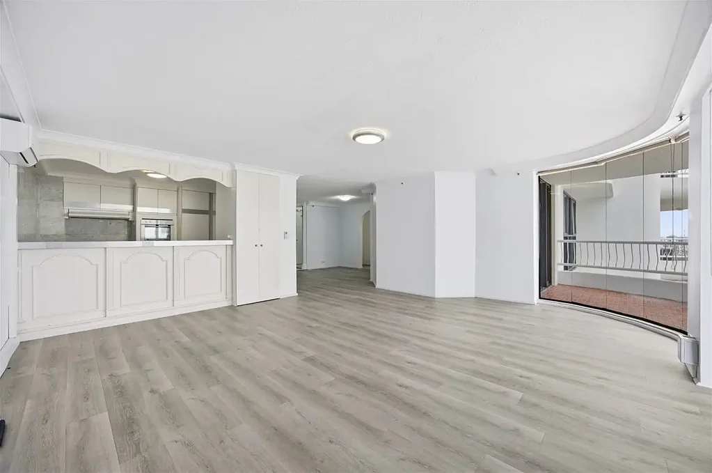 Ocean View 2 Bedroom Apartment - Unfurnished
