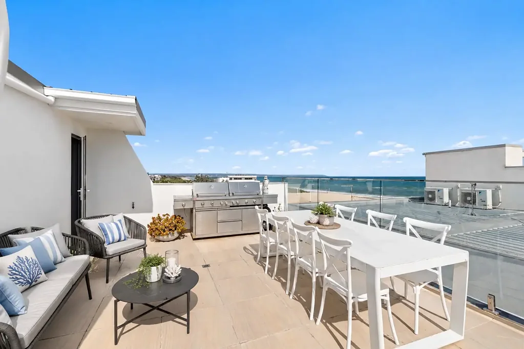 Carrum 2બેડરૂમ Beachside Living with Rooftop Ocean Views
