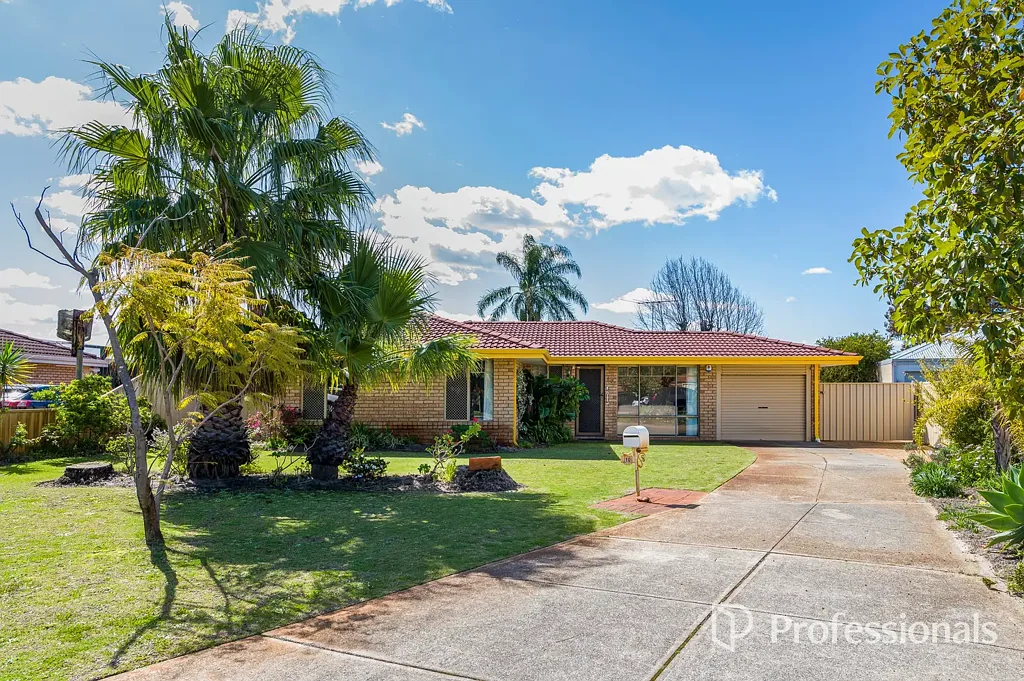 10 Lyneham Place, Bassendean, WA 6054