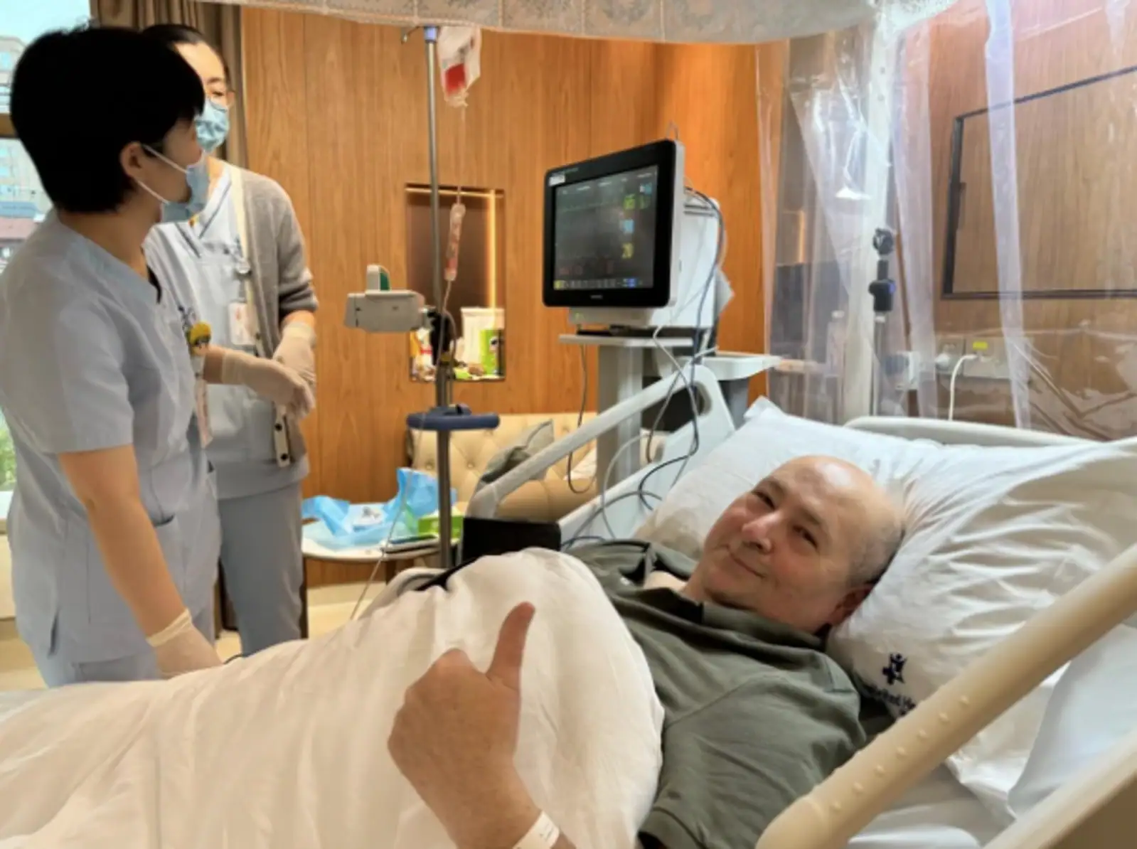 奥克兰商人患癌治无可治，出走中国求生，数月后零癌归来