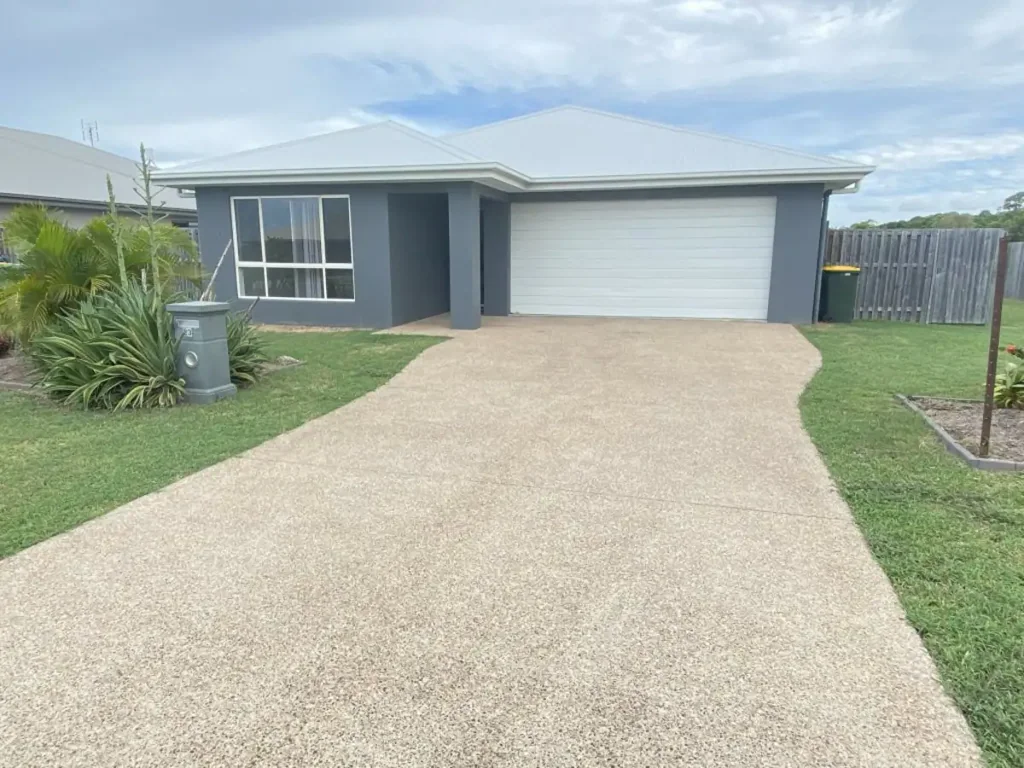 Bowen 4部屋 Modern Family Home in Sought-After Bowen Location – Strong Investment Oppo