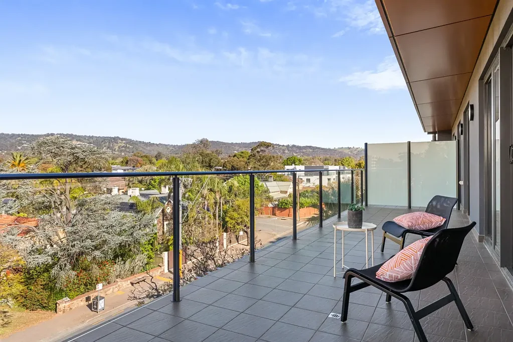 Parkside 3chambre Luxury Living Redefined in the Heart of Prestigious Parkside