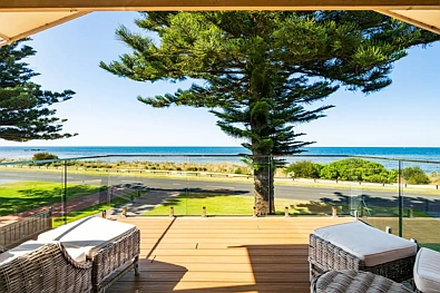 Portarlington 3 Slaapkamer Unrivalled Waterfront Luxury on The Esplanade