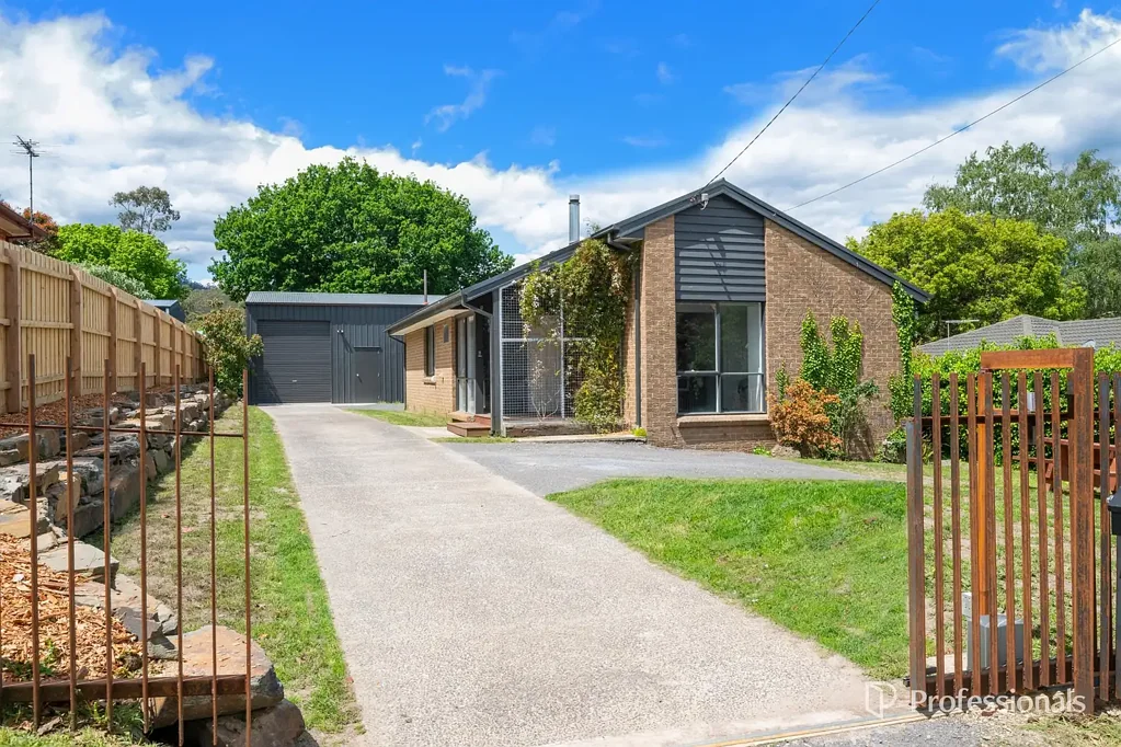 5 James Street, Millgrove, VIC 3799