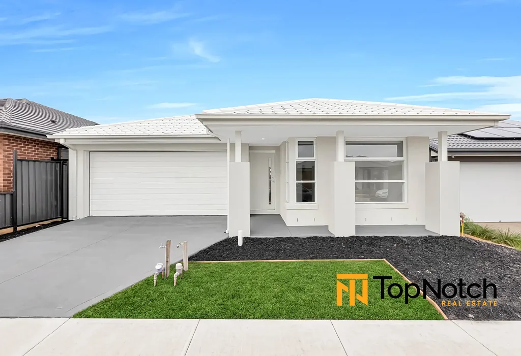Brand New- 4 Bedroom Family Home!!