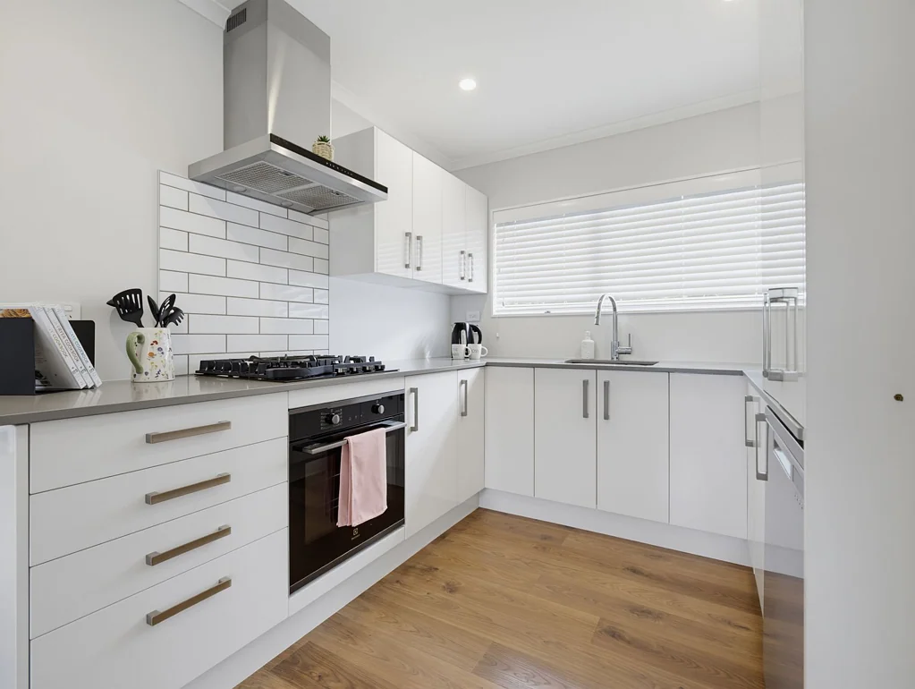 Dinsdale 3Kwarto Stylish New Kitchen, Ready to Enjoy!