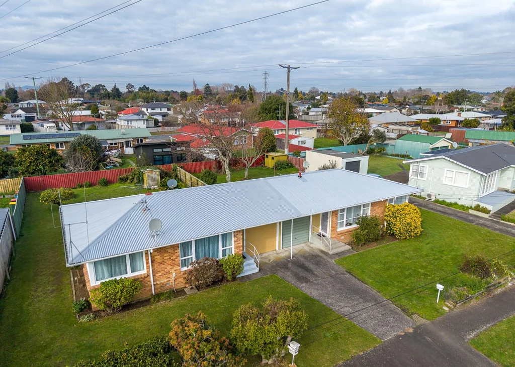 36 Sheridan Street, Silverdale, Hamilton City, Waikato