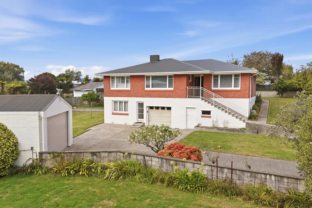Hillcrest 5房  A Home That's Held a Lifetime of Memories