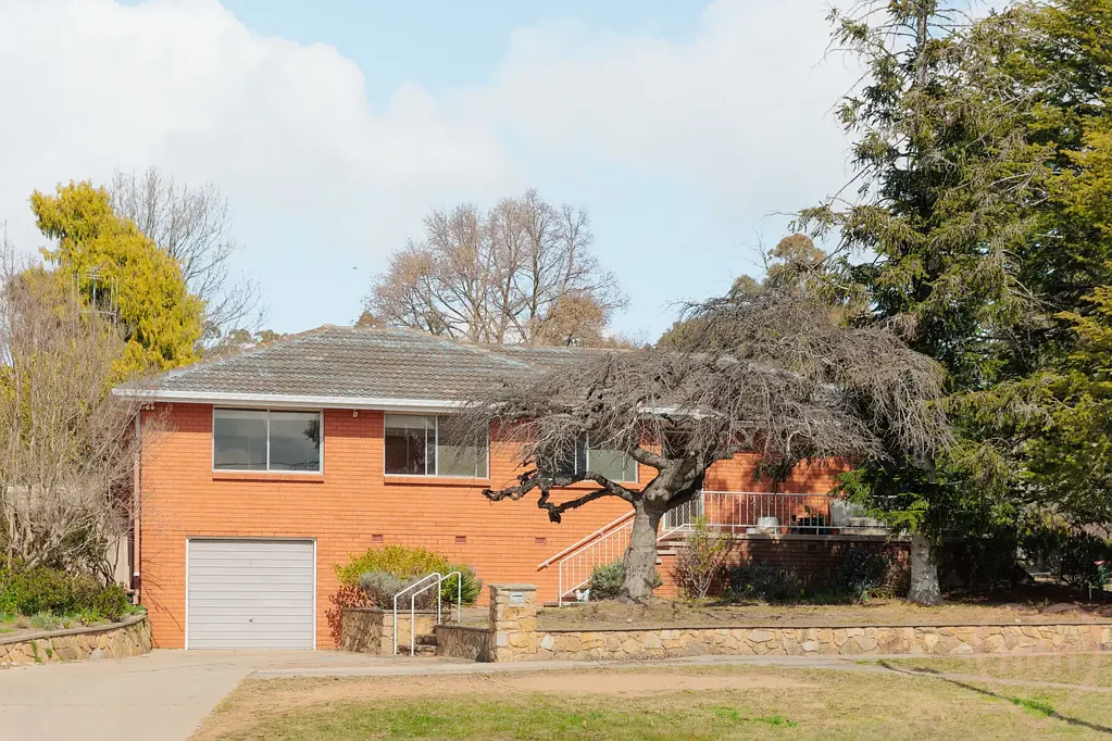 13 Mawson Drive, Mawson, ACT 2607