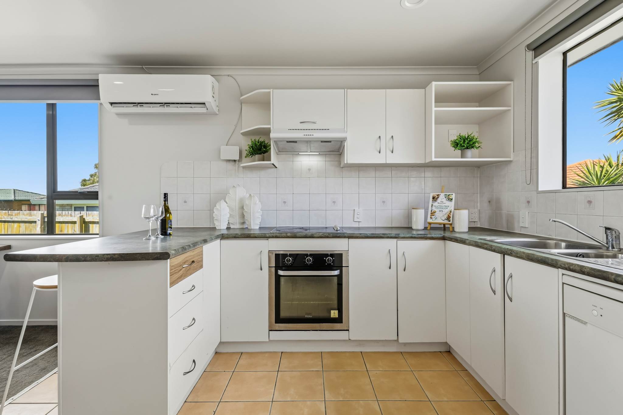 10 Piriti Place, Manurewa, photo 4