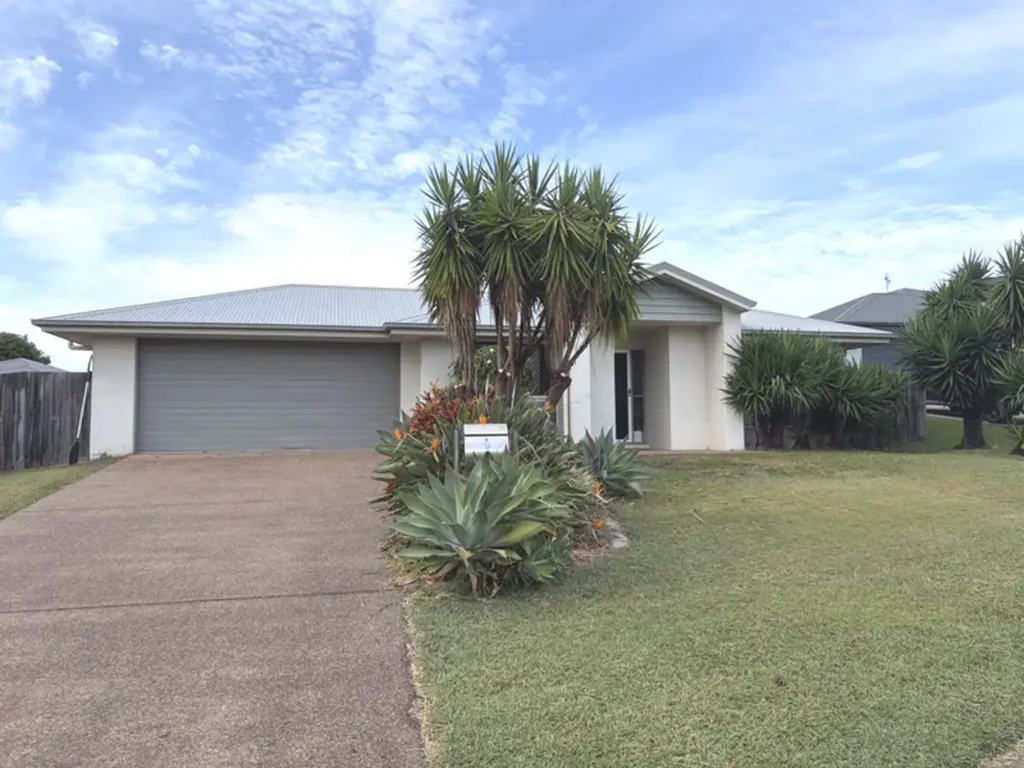 COASTAL COMFORT MEETS MODERN LIVING – SPACIOUS FAMILY HOME IN BARGARA