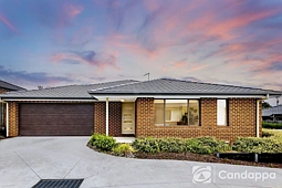 2/18-20 Main South Road, Drouin