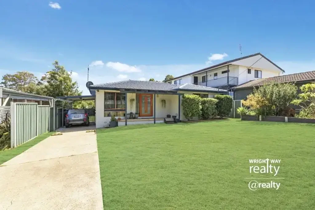 28 Lachlan Crescent, St Georges Basin, NSW 2540