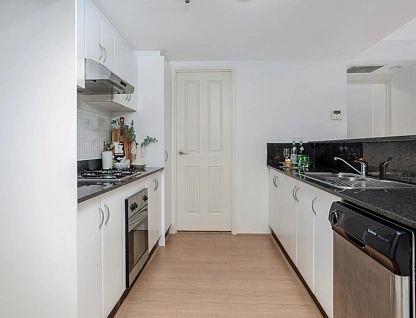 167/1-3 Beresford Road, Strathfield, Inner West, 2 غرف, 2 حمامات, Apartment