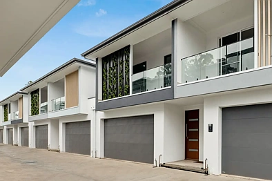 Somerton Park 3Kwarto Downstairs Main Bedroom + Double Garage, Great Value & Walking Distance to the Beach!