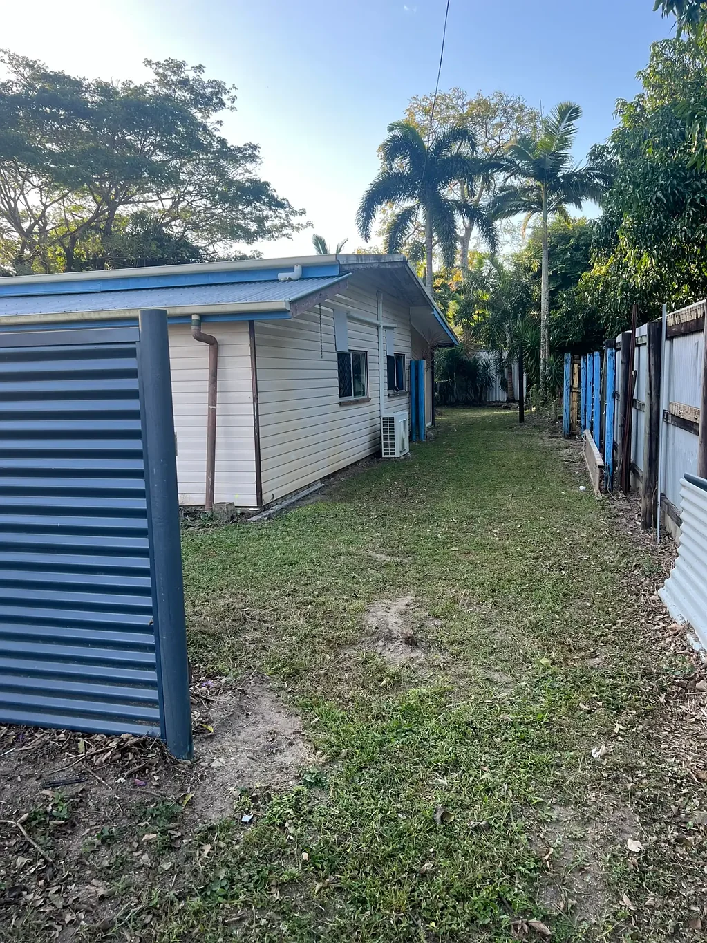 40 Falls Street, Machans Beach, QLD 4878
