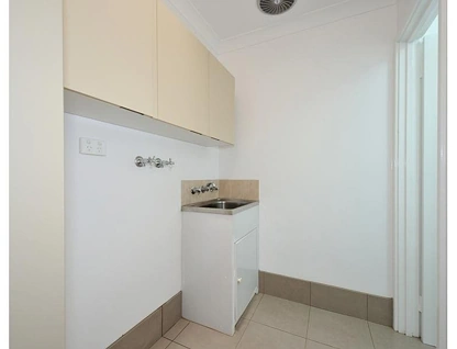 3/2 Ashford Avenue, Rockingham, Rockingham, 2 રૂમ, 1 બાથરૂમ, Unit