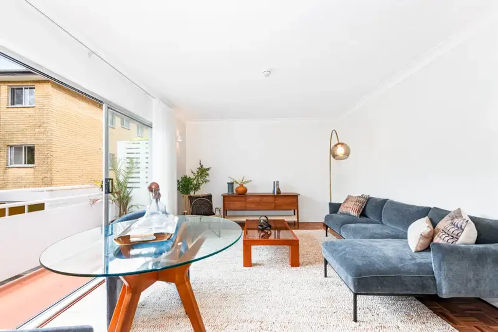 Queenscliff 2 Bedroom Boutique coastal living between Freshwater and Manly