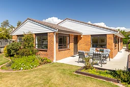 105A Rocking Horse Road, Southshore