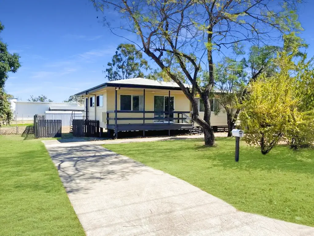 15 Murphy Street, Dysart, QLD 4745