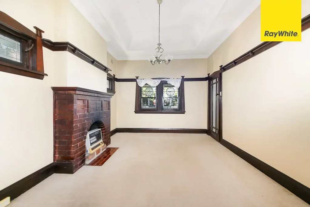 Comfy and Cozy Home in Heart of Epping