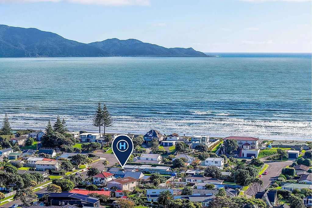 7 Eruini Street, Waikanae Beach, Kapiti Coast, Wellington