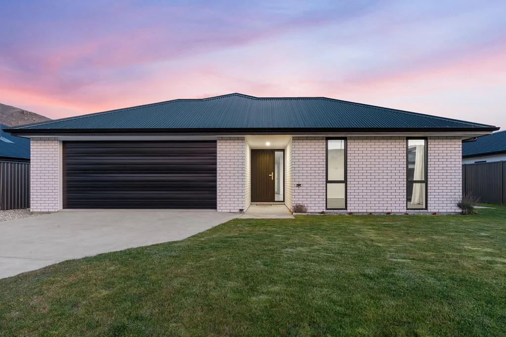 Cromwell 3Kwarto Modern, low-maintenance living in Prospectors Park