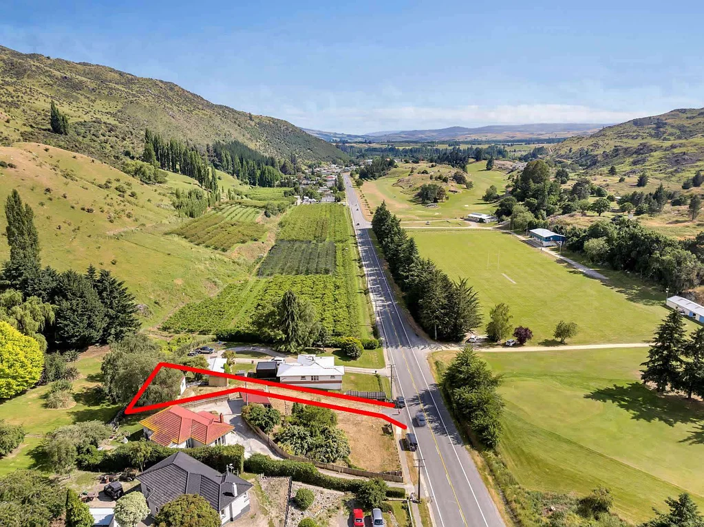 Roxburgh Affordable Central Otago Section with Views