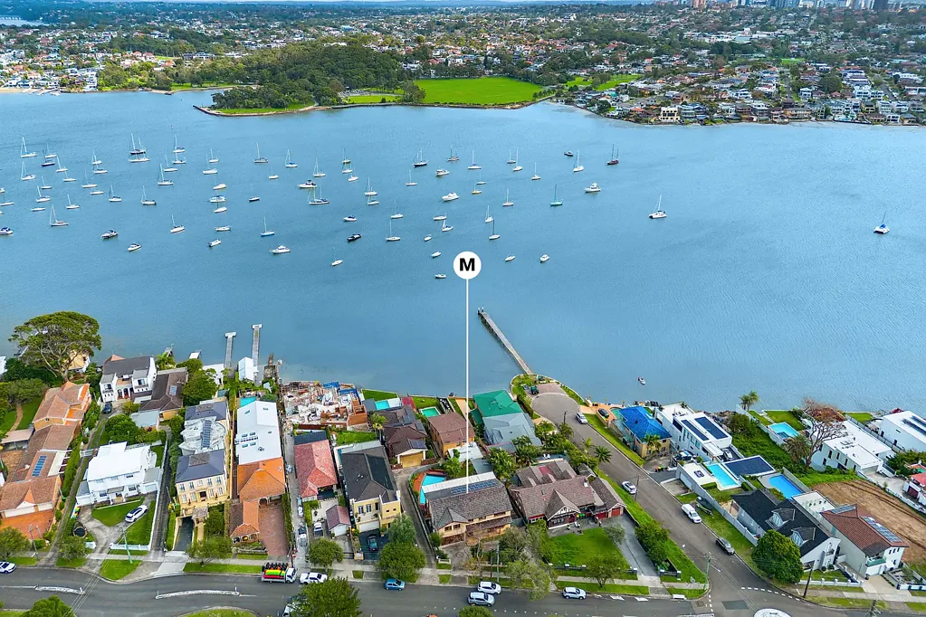 Sans Souci 6部屋 Spacious family residence overlooking Kogarah Bay