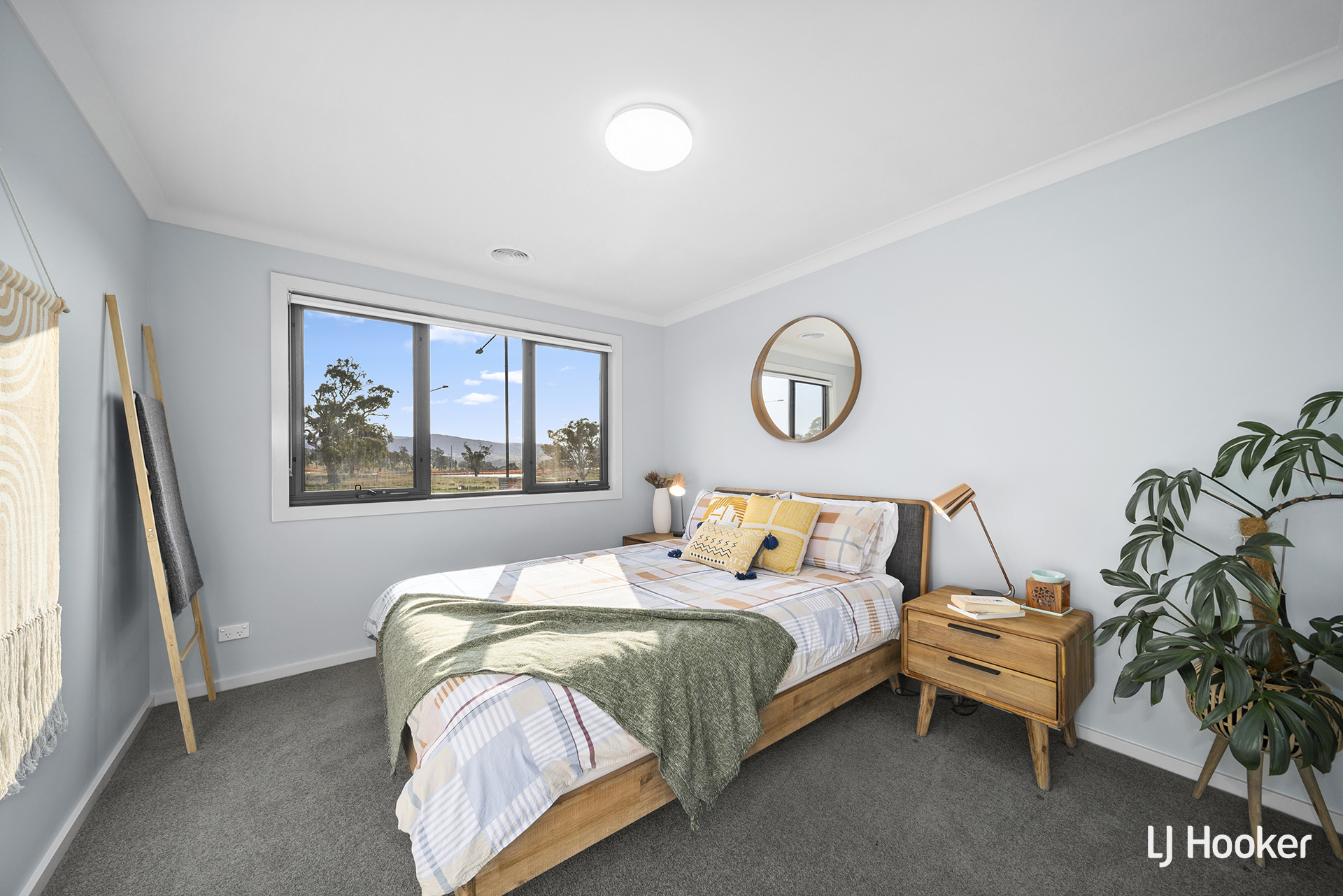 150 PRO HART AV, STRATHNAIRN ACT 2615, 0 Kuwarto, 0 Banyo, Townhouse