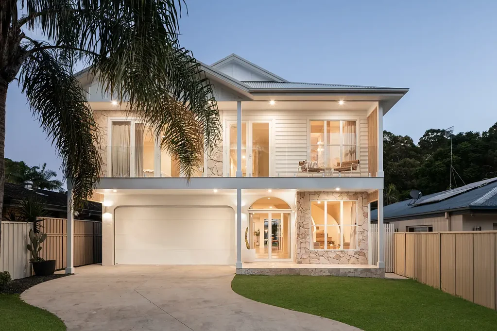 Umina Beach 4 Slaapkamer A Landmark New Build of Refined Luxury & Coastal Elegance.