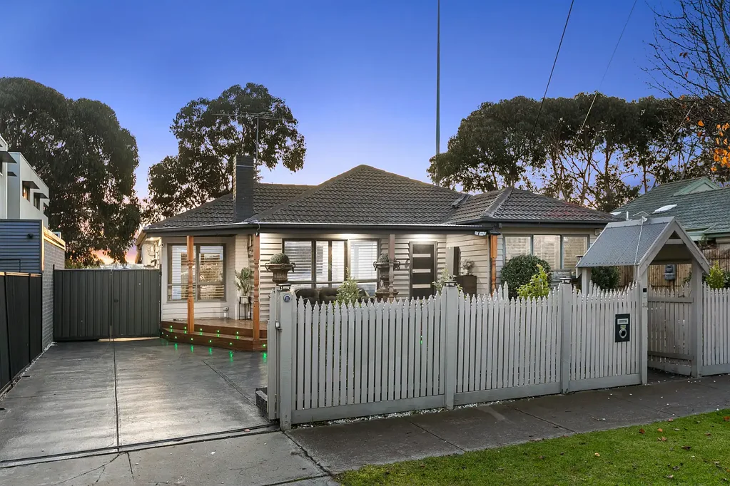33 Knapp Street, Altona North, VIC 3025