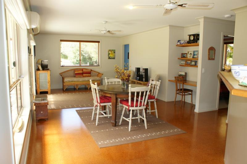 10 GRESHAM DR, WOOLGOOLGA NSW 2456, 0 침실, 0 욕실, House