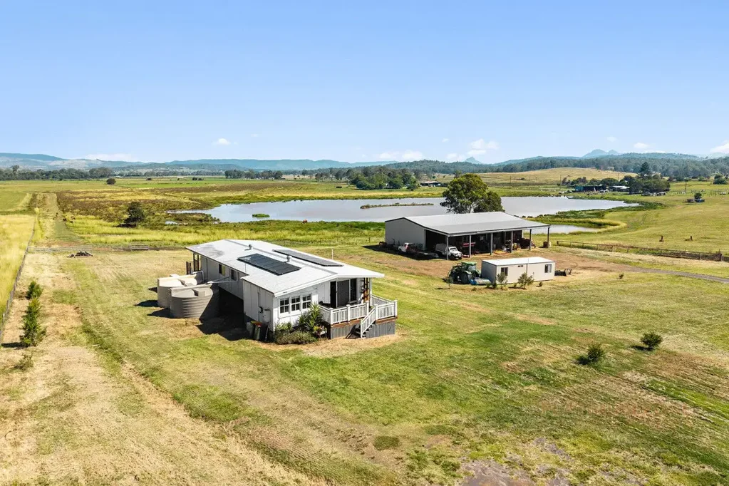 Tamrookum 3Zimmer 73.7 Acres Highly Productive River Flat Farm with Secure Water