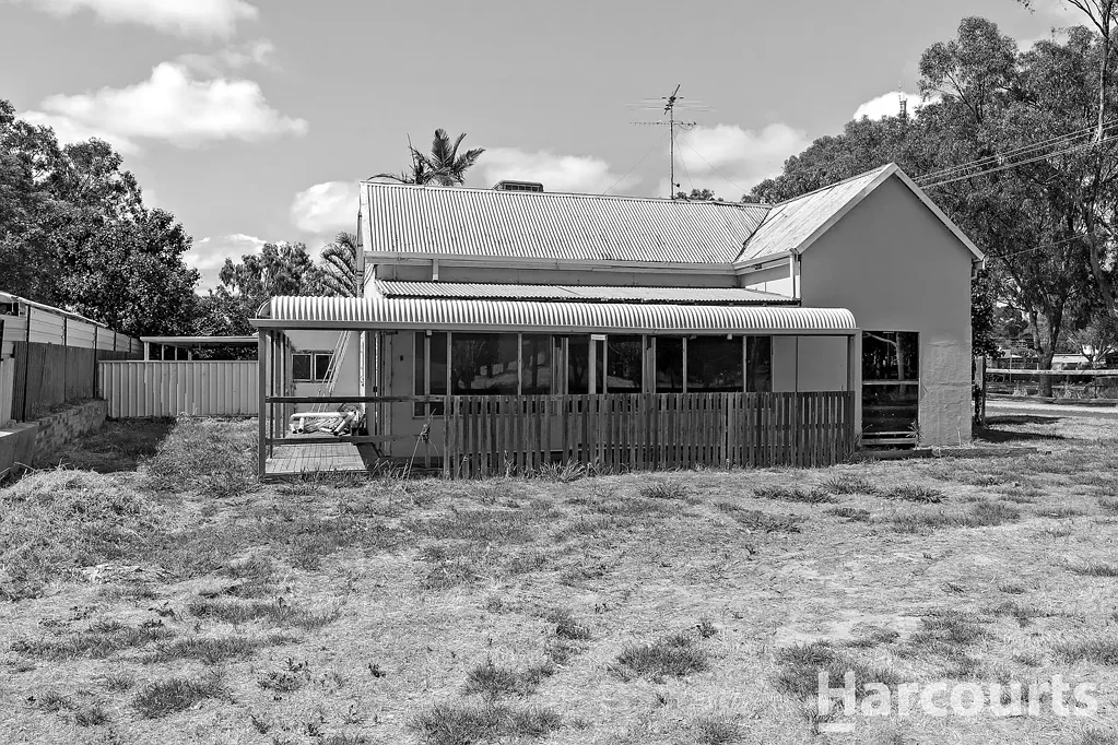 6 George Beacham Way, Pinjarra, WA 6208
