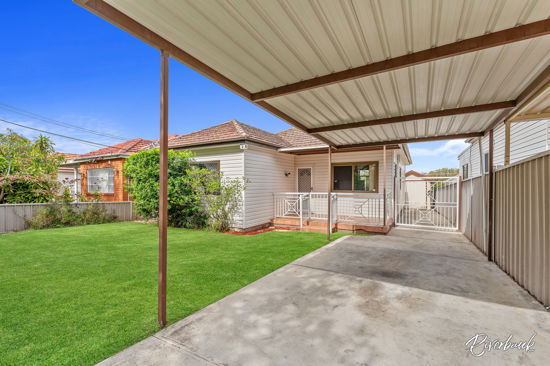 4 ADELINE ST, BASS HILL NSW 2197, 0 રૂમ, 0 બાથરૂમ, House