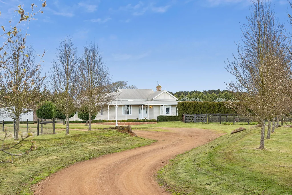 3119 Melbourne Lancefield Road, Romsey, VIC 3434