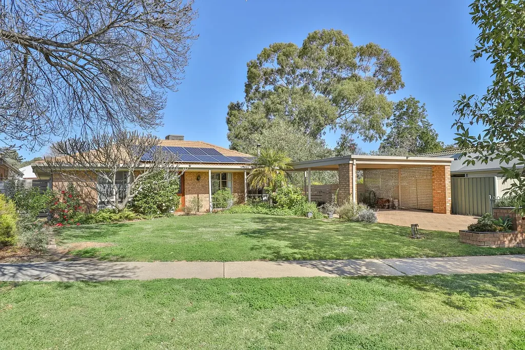 Mildura 4 Bedroom SPACIOUS FAMILY LIVING IN A QUIET COURT
