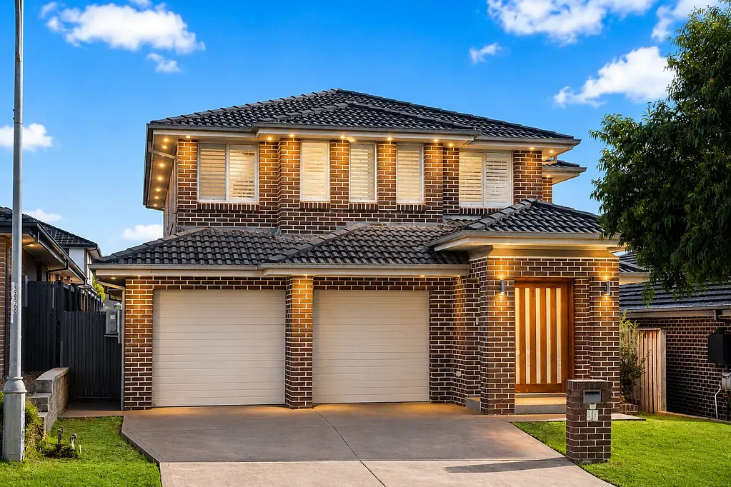 Middleton Grange 5房 家庭舒适与便利。 Family Comfort & Convenience.