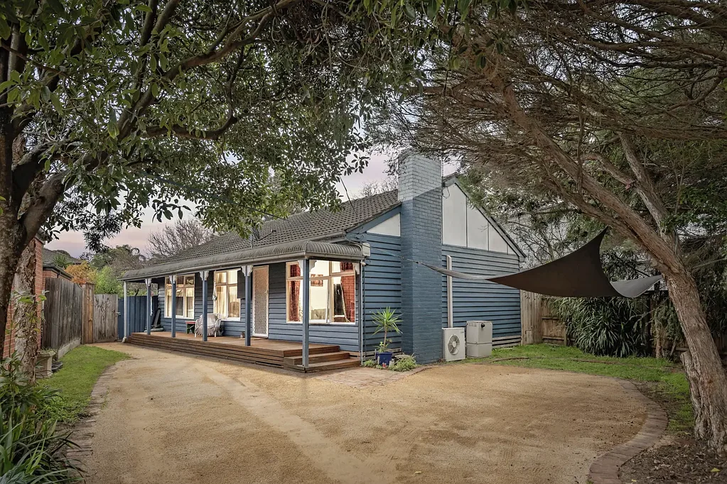 Seaford 3chambre Character, Space & Endless Potential