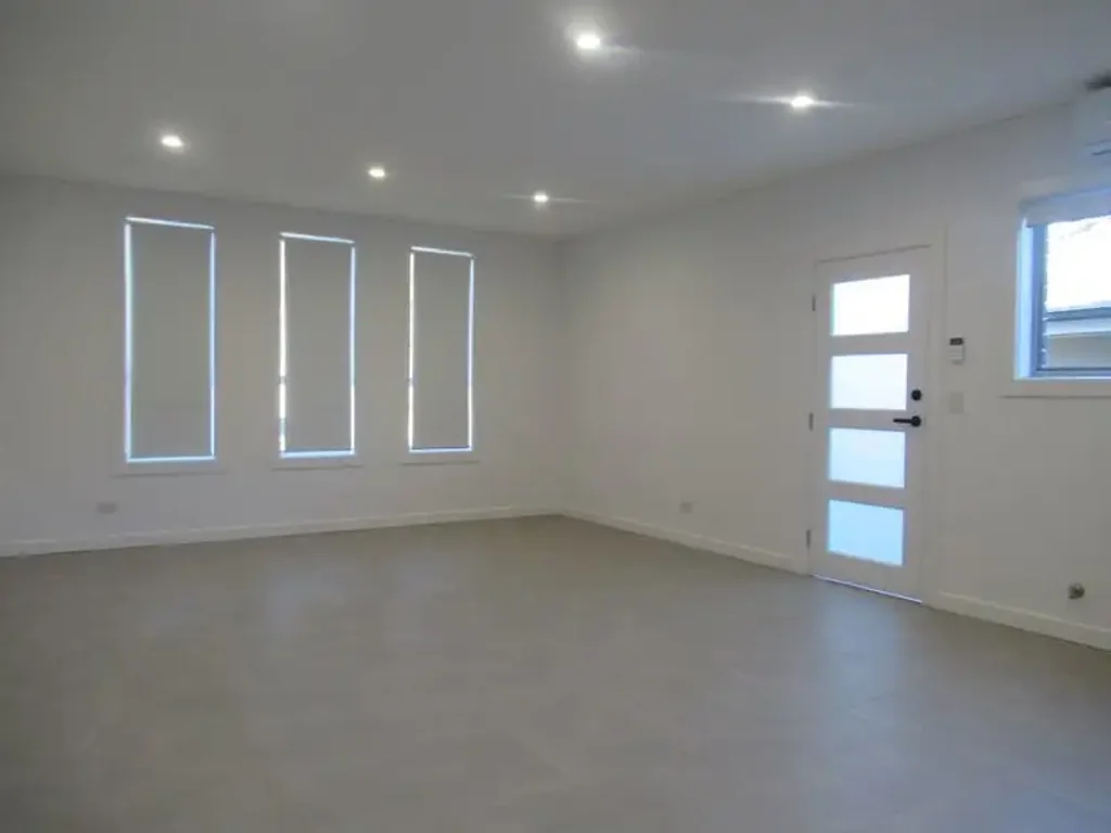 Modern Granny Flat in Prime Location – Close to Everything!