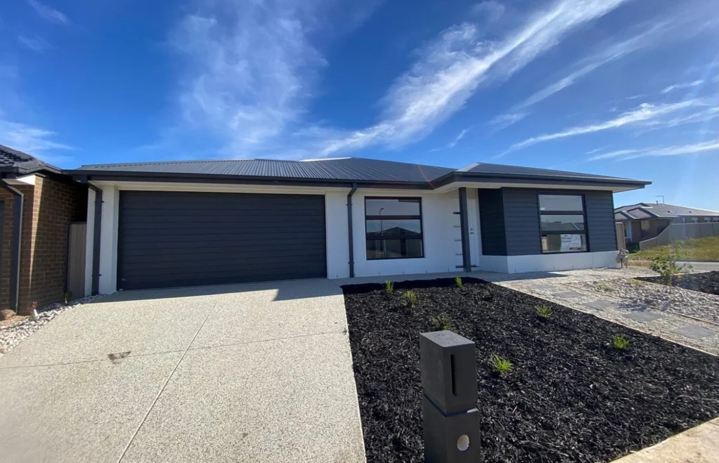 MODERN CO-LIVING PROPERTY