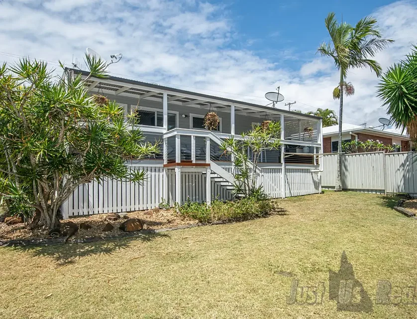 60 Wilfred Street, Bargara, QLD 4670, 2房, 1浴, House