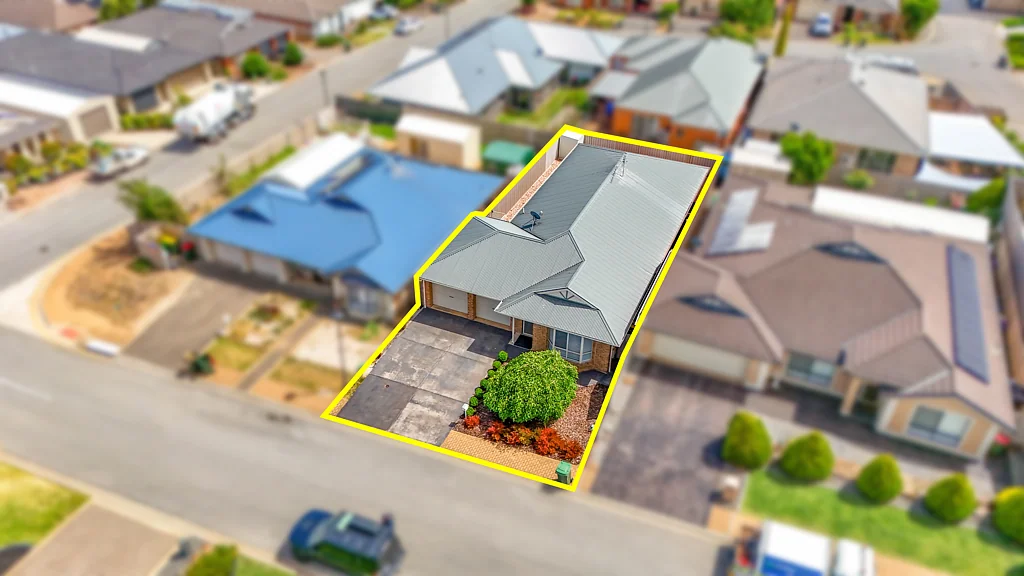 12 Kent Place, Craigmore, SA 5114
