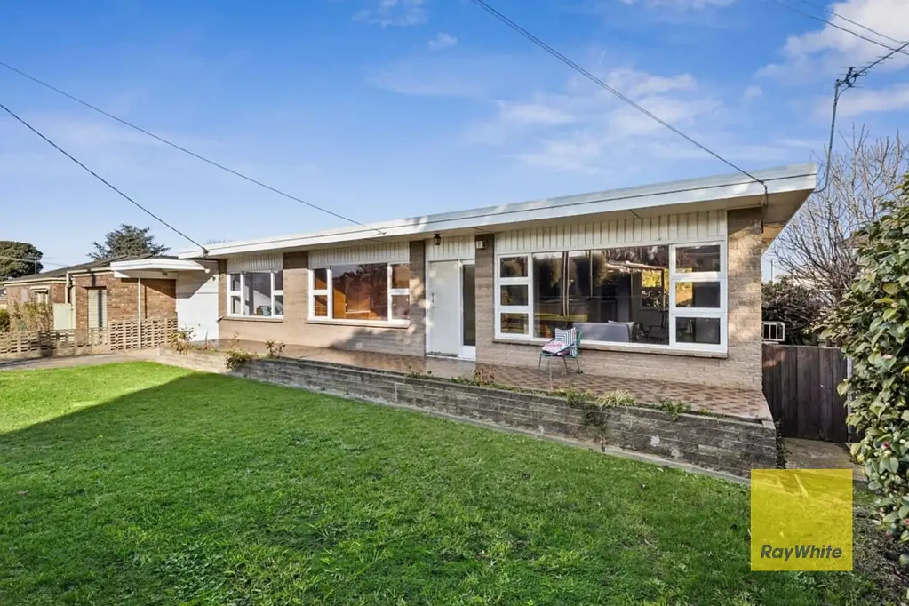 213 Mount Pleasant Road, Highton, VIC 3216