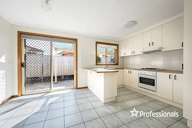 2/44 Mayfair Drive, Wodonga, VIC 3690, 2 Bedrooms, 1 Bathrooms, Townhouse