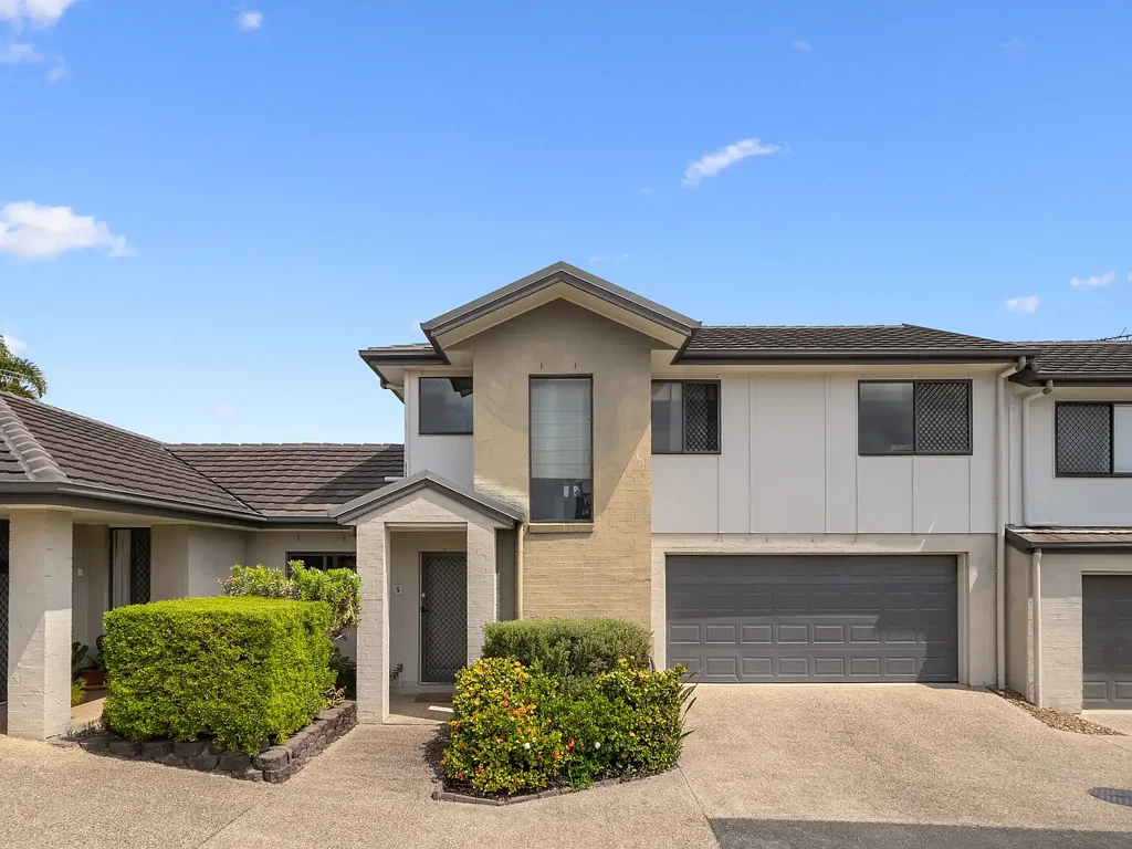 Murrumba Downs 3 Slaapkamer Contemporary Comfort in a Secure Complex!