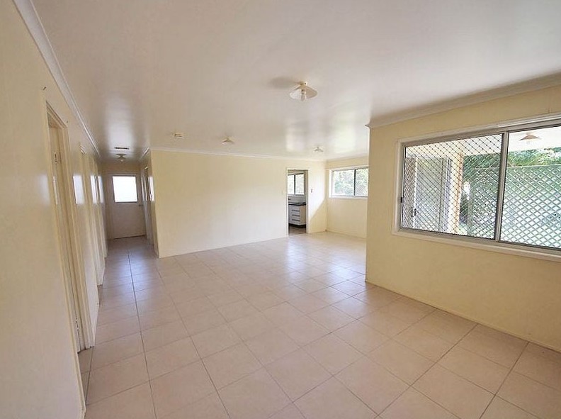 6 LOANE CR, LAWNTON QLD 4501, 0房, 0浴, House