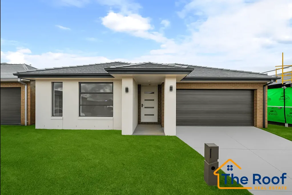 Melton South 4Moenga Modern Family Home Close by all the Amenities !