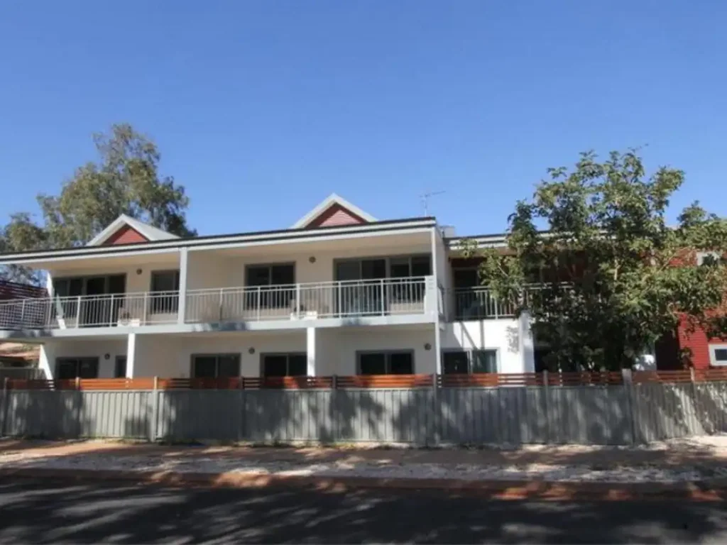 FULLY FURNISHED UNIT